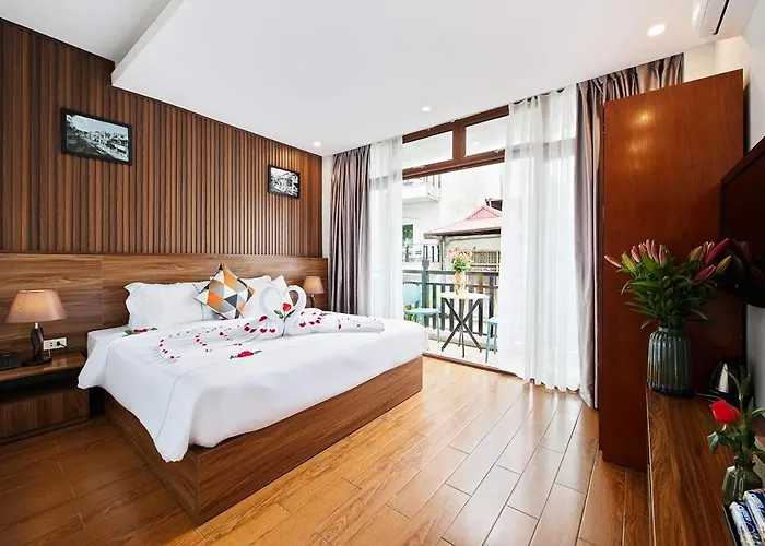 Hanoi Old Quarter Hotel&Travel